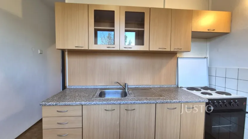Pronájem bytu 1+1, Písek - Budějovické Předměstí, Sovova, 34 m2