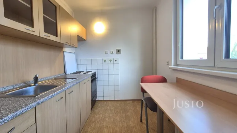 Pronájem bytu 1+1, Písek - Budějovické Předměstí, Sovova, 34 m2