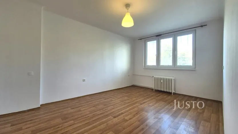 Pronájem bytu 1+1, Písek - Budějovické Předměstí, Sovova, 34 m2