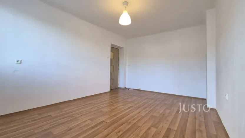 Pronájem bytu 1+1, Písek - Budějovické Předměstí, Sovova, 34 m2