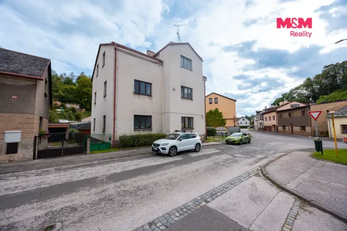 Prodej bytu 2+1, Úpice, Puškinova, 336 m2