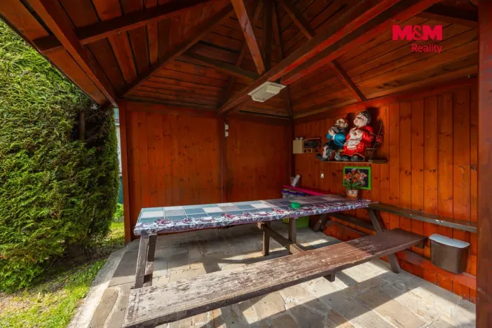 Prodej bytu 2+1, Úpice, Puškinova, 336 m2