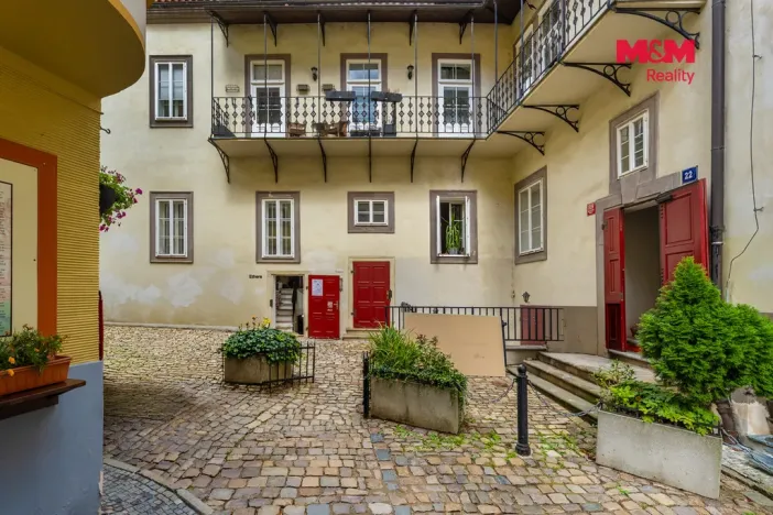Prodej bytu 2+kk, Praha - Malá Strana, Tržiště, 57 m2
