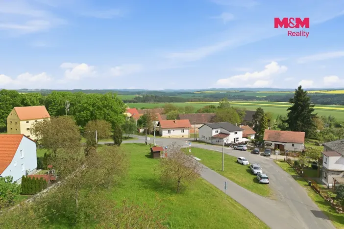 Prodej pozemku pro bydlení, Břežany, 8048 m2