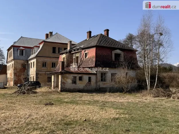 Prodej rodinného domu, Cvikov - Lindava, 349 m2