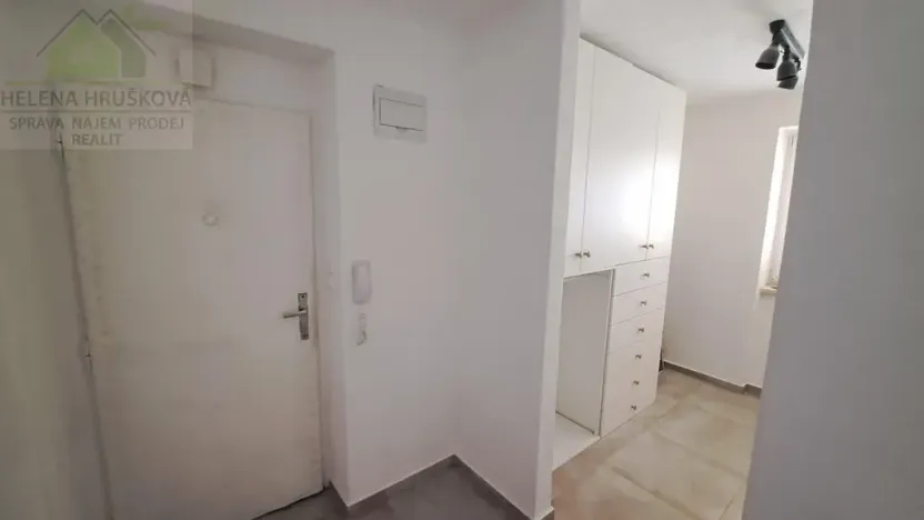 Pronájem bytu 2+1, Ostrava, U Nové školy, 57 m2