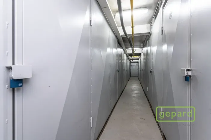 Pronájem bytu 2+kk, Praha, Oblouková, 50 m2