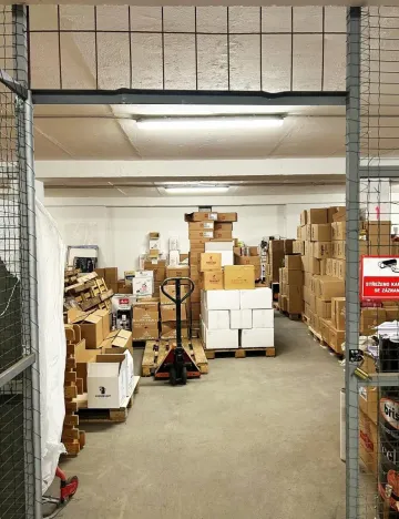 Pronájem skladu, Praha - Horní Počernice, Ve žlíbku, 200 m2