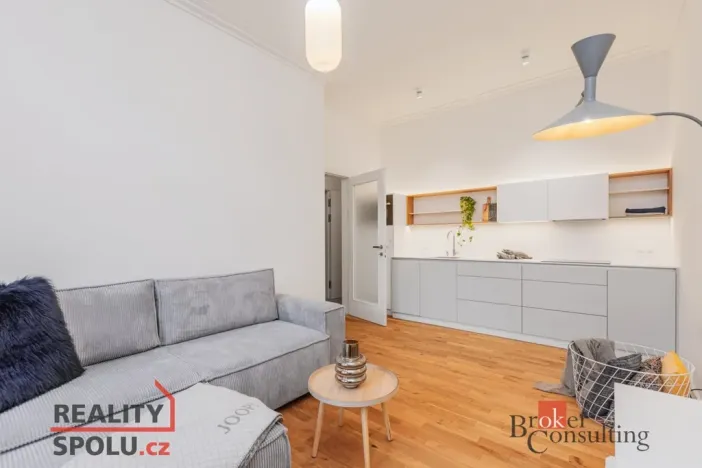 Prodej bytu 2+kk, Praha - Nusle, Jaromírova, 47 m2