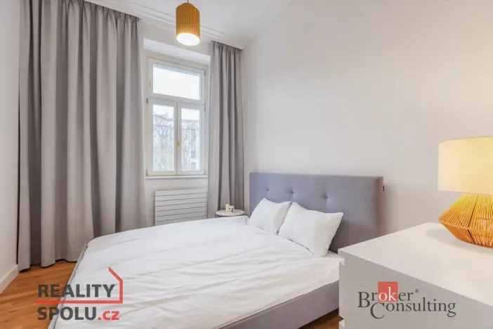 Prodej bytu 2+kk, Praha - Nusle, Jaromírova, 47 m2