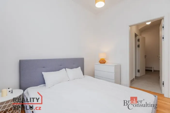 Prodej bytu 2+kk, Praha - Nusle, Jaromírova, 47 m2
