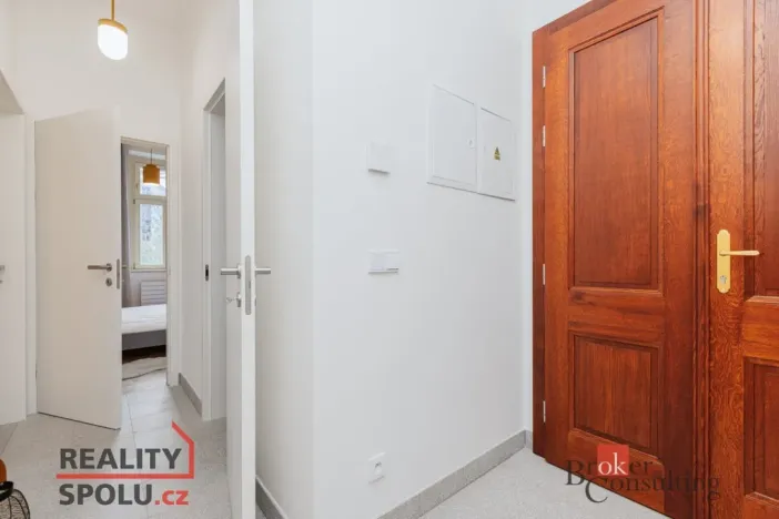 Prodej bytu 2+kk, Praha - Nusle, Jaromírova, 47 m2