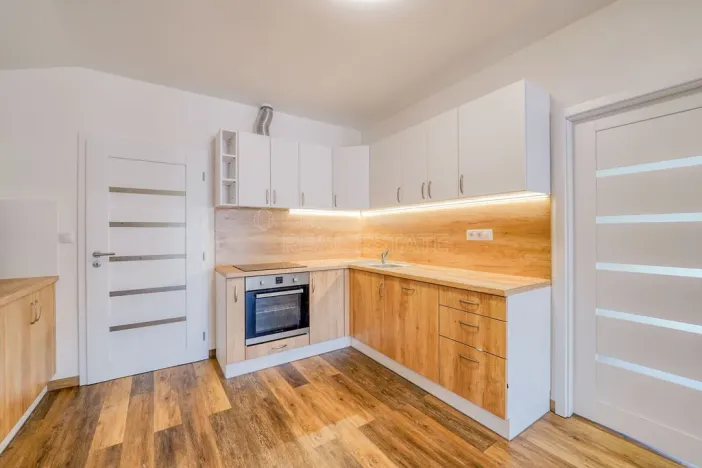 Prodej bytu 3+kk, Kostelec - Ostrov u Stříbra, 79 m2