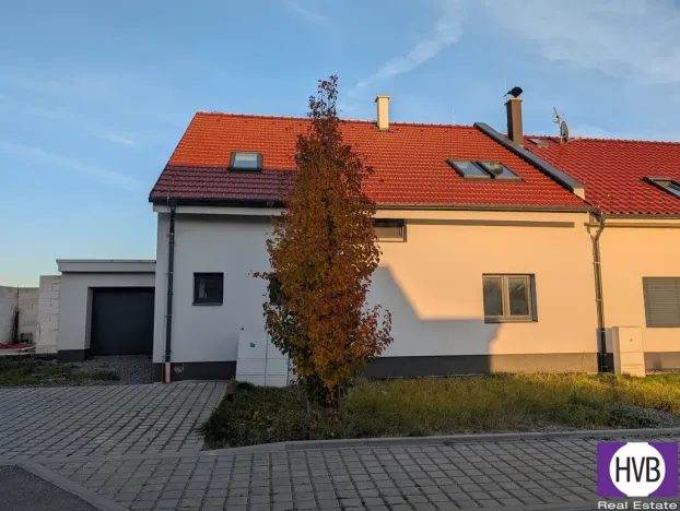 Prodej rodinného domu, Hrušky, 171 m2