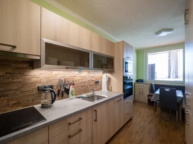 Prodej bytu 3+1, Praha - Stodůlky, Klukovická, 78 m2