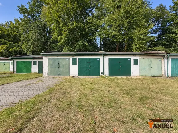 Pronájem garáže, Havířov, 22 m2