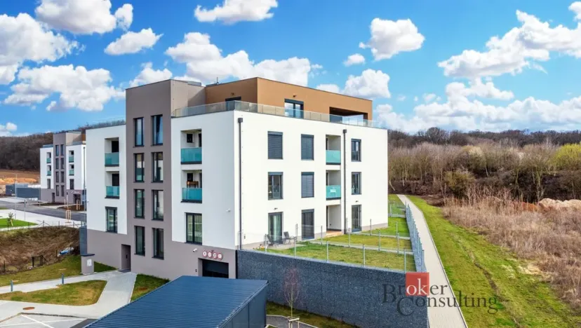Pronájem bytu 2+kk, Praha - Bohnice, Pekařova, 51 m2