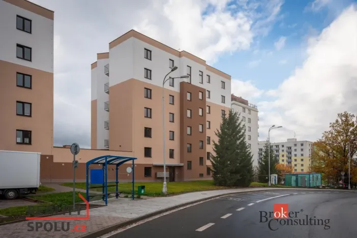 Pronájem bytu 2+kk, Náchod - Staré Město nad Metují, Bartoňova, 58 m2