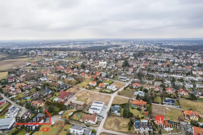Pronájem bytu 4+kk, Hradec Králové - Nový Hradec Králové, Buková, 149 m2