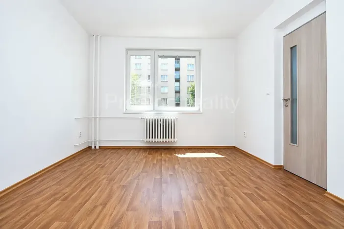 Pronájem bytu 2+1, Pardubice, Na Drážce, 50 m2