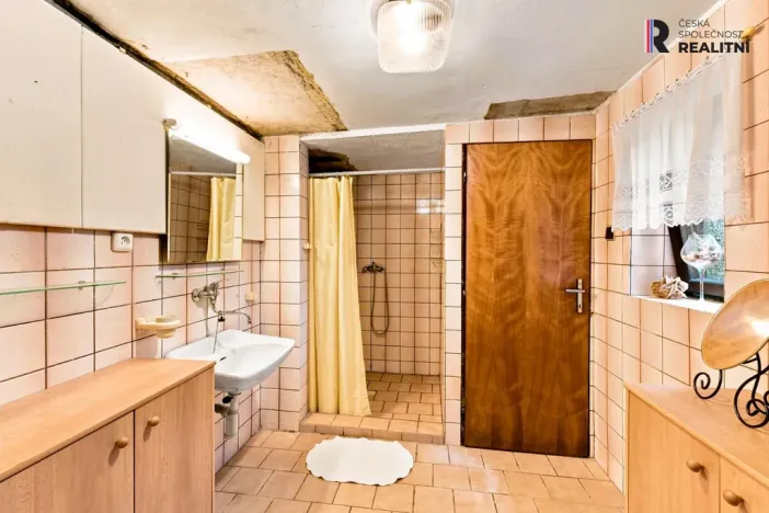 Prodej chaty, Roztoky, 86 m2