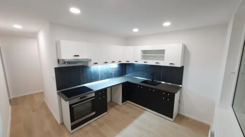Pronájem bytu 2+1, Jirkov, Na Borku, 50 m2