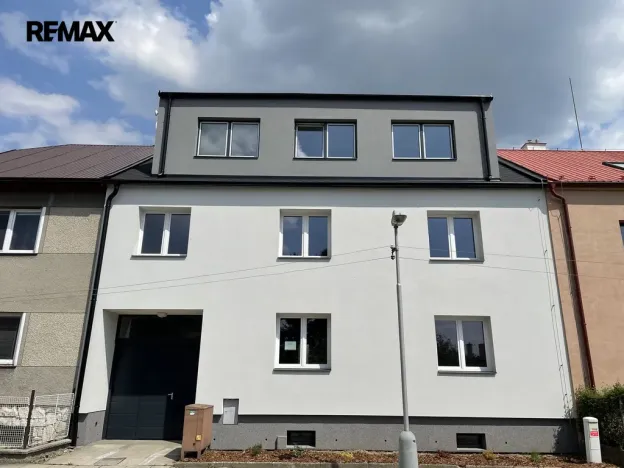 Prodej bytu 3+kk, Olomouc - Holice, Staškova, 64 m2