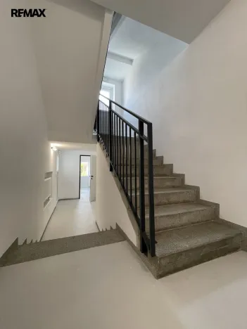 Prodej bytu 3+kk, Olomouc - Holice, Staškova, 64 m2