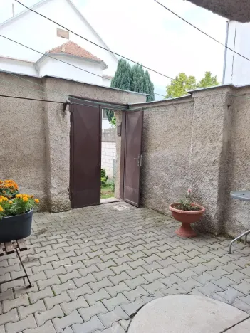 Prodej rodinného domu, Rousínov, Sušilovo náměstí, 175 m2