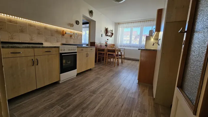 Prodej rodinného domu, Rousínov, Sušilovo náměstí, 175 m2