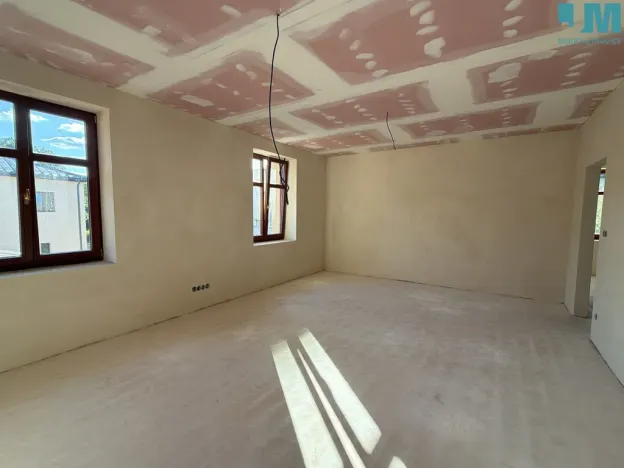 Prodej bytu 2+kk, Býchory, 60 m2