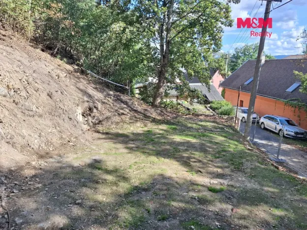 Prodej pozemku pro bydlení, Lomnice, 360 m2