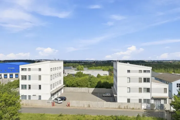 Pronájem kanceláře, Praha - Uhříněves, Bečovská, 34 m2