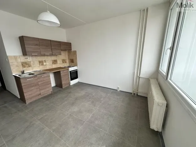 Pronájem bytu 1+kk, Most, M. G. Dobnera, 21 m2