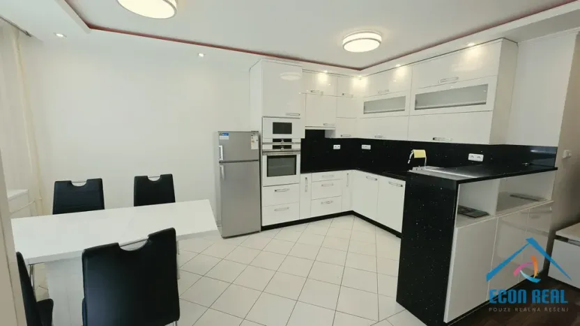 Pronájem bytu 3+kk, Praha - Černý Most, Cíglerova, 70 m2