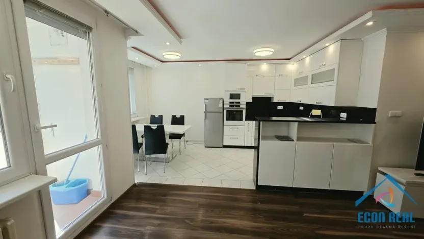 Pronájem bytu 3+kk, Praha - Černý Most, Cíglerova, 70 m2