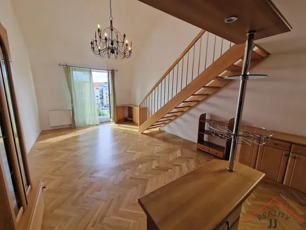 Pronájem bytu 3+kk, Praha - Suchdol, Suchdolské náměstí, 99 m2