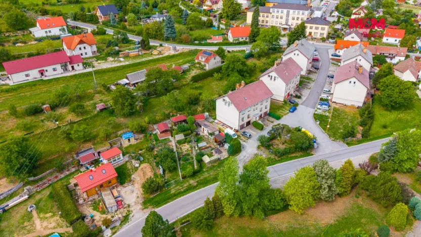 Prodej bytu 3+1, Brloh, 69 m2