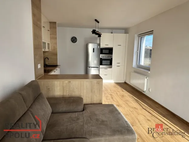 Pronájem bytu 2+kk, Plzeň - Severní Předměstí, Na Chmelnicích, 62 m2