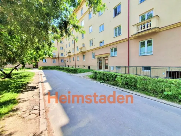 Pronájem bytu 1+1, Ostrava - Poruba, náměstí Vítězslava Nováka, 37 m2