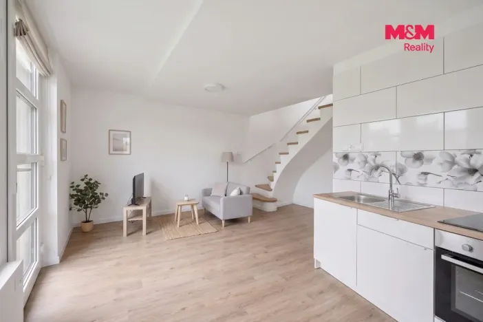Prodej zahrady, Pluhův Žďár - Jižná, 2291 m2