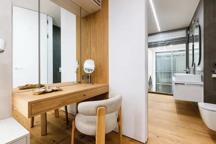 Pronájem bytu 3+kk, Praha, Mezitraťová, 110 m2