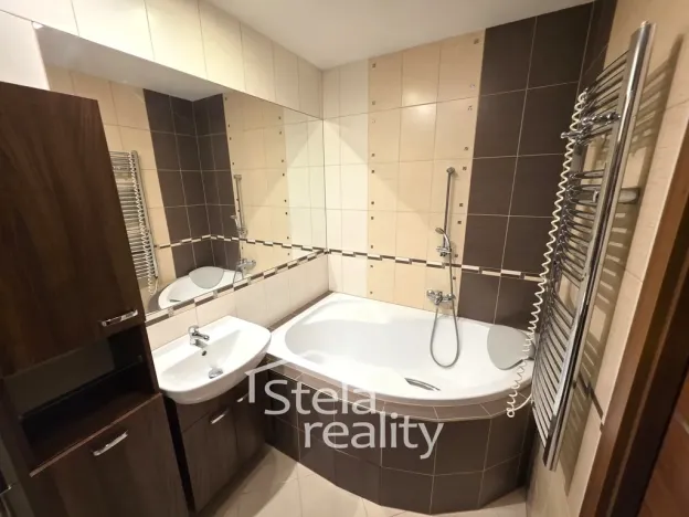 Pronájem bytu 4+1, Bruntál, Jaselská, 85 m2