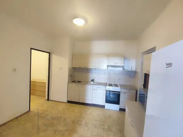 Prodej bytu 1+kk, Mělník, Nemocniční, 42 m2