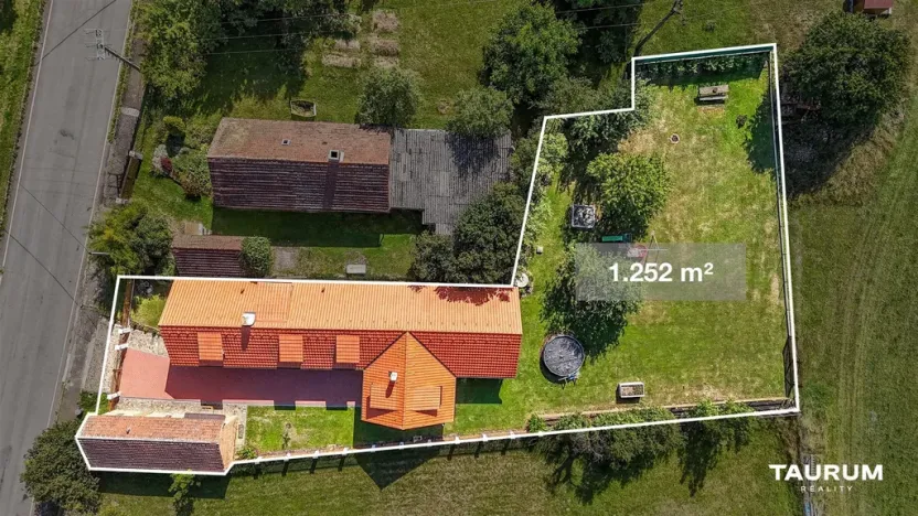Prodej rodinného domu, Bujesily, 303 m2