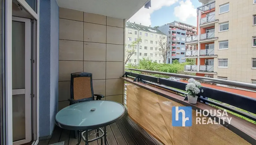 Pronájem bytu 2+kk, Praha - Vysočany, Nepilova, 50 m2