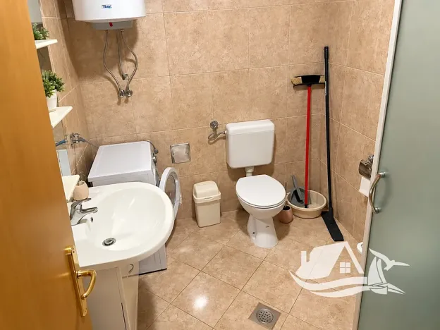 Prodej vícegeneračního domu, Čižići, Chorvatsko, 180 m2