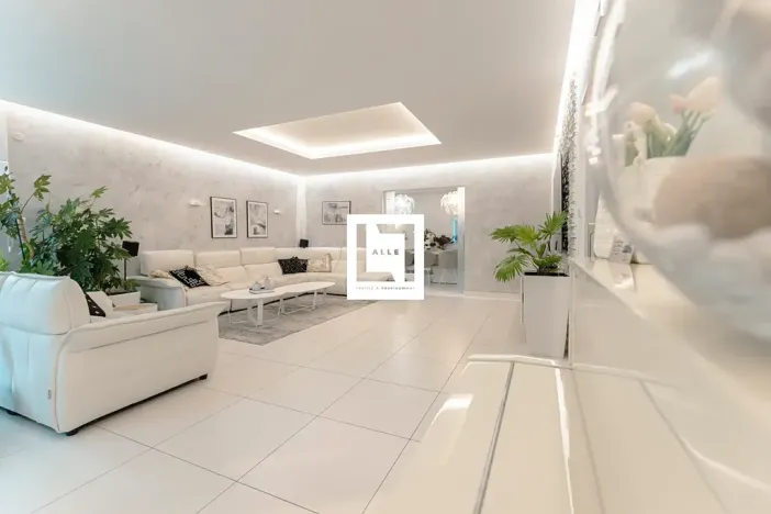 Prodej rodinného domu, Olomouc, Einsteinova, 326 m2