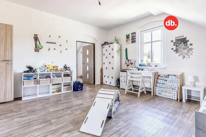 Prodej vícegeneračního domu, Karlovy Vary, K Přehradě, 568 m2