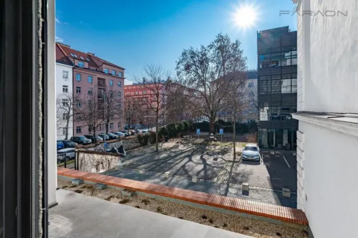 Pronájem bytu 2+kk, Praha - Holešovice, Na Maninách, 115 m2